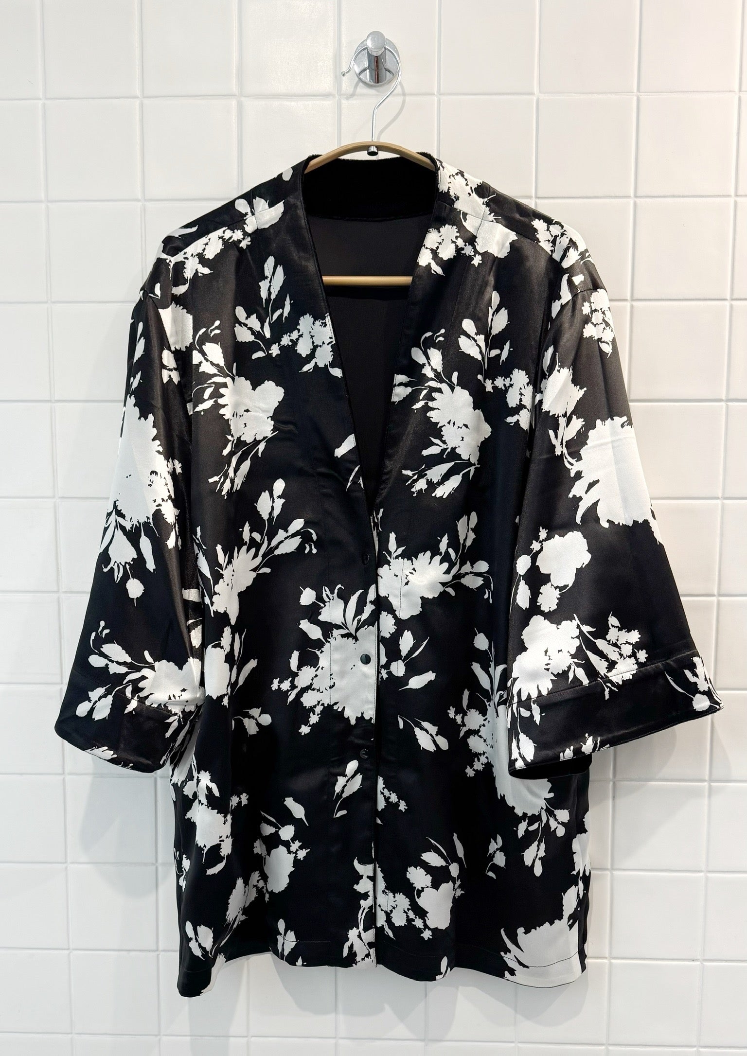Reversible Black Floral Kimono